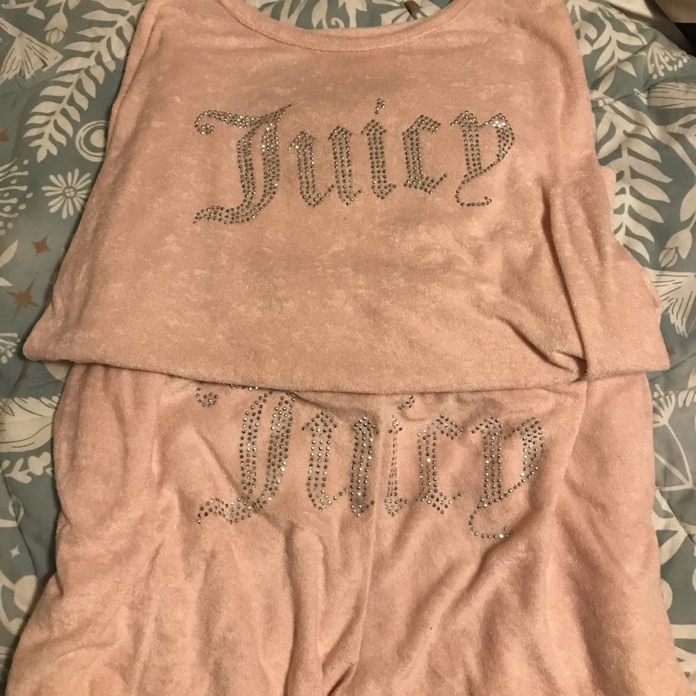 Juicy Couture Terry Cloth Lounge Set